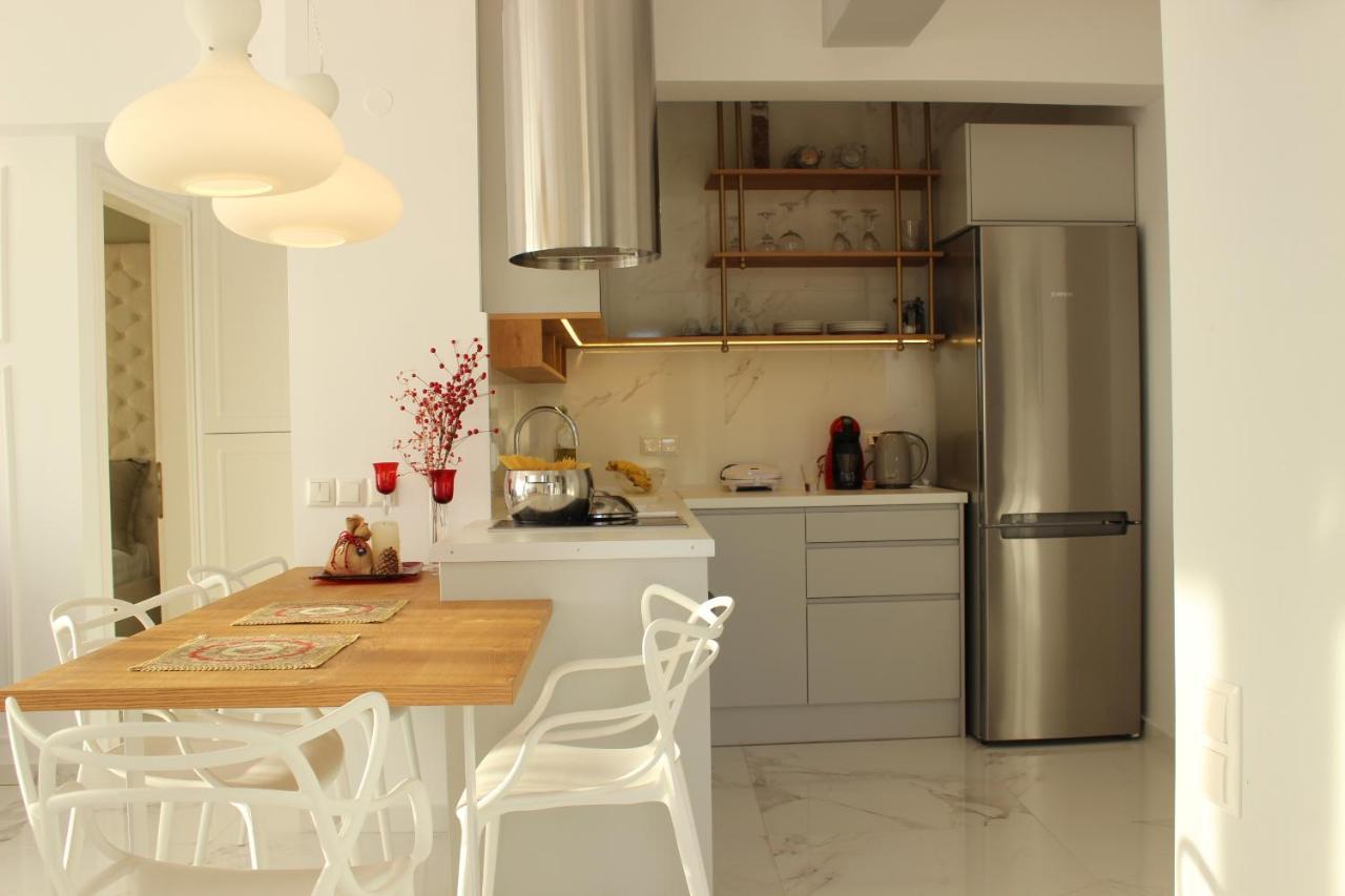 Pinehouse King Suite Никити Экстерьер фото